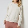 Vuori Long Sleeve Halo Crew - Women's, MILKWEED-HTHR, Milkweed Heather, VW241